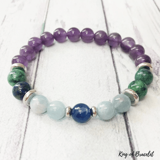 Bracelet en Am¨¦thyste, Chrysocolle, Aigue Marine et Kyanite